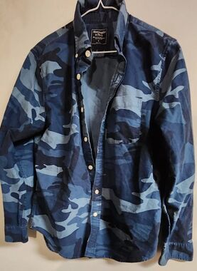 Abercrombie & Fitch Mens Small Blue Gray Camouflage Long Sleeve Collared Shirt